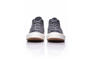Converse One Star Mid...
