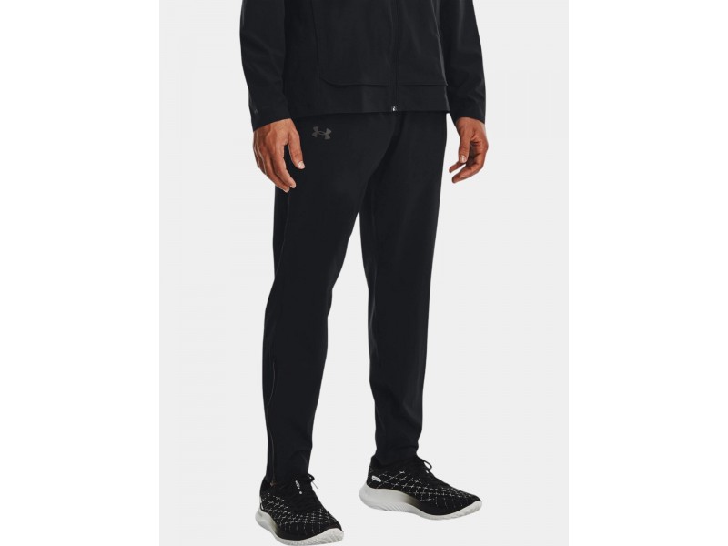 Under Armour Outrun The Storm férfi nadrág - fekete (001-blk)