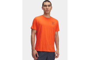 Under Armour UA RUN 96 férfi póló - 847-Fire