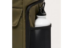 Oakley Road Trip Terrain 25L zöld unisex hátizsák