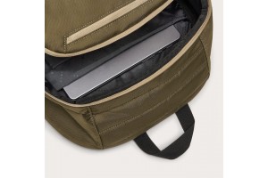 Oakley Enduro 25L túrahátizsák