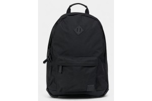 Fundango Plain Backpack D – fekete (890-black)