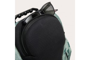 Oakley Kitchen Sink hátizsák – termékfotó