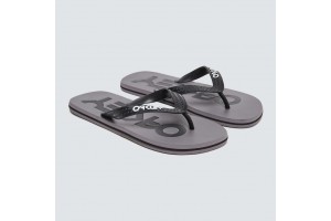 Oakley College flip-flop papucs