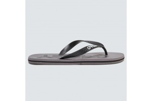 Oakley College flip-flop papucs
