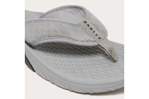 Oakley Operative flip flop papucs