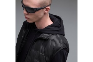 Oakley Whirl mellény - termékfotó