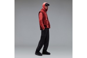 Oakley Snowdrift Sherpa mellény – elülső nézet